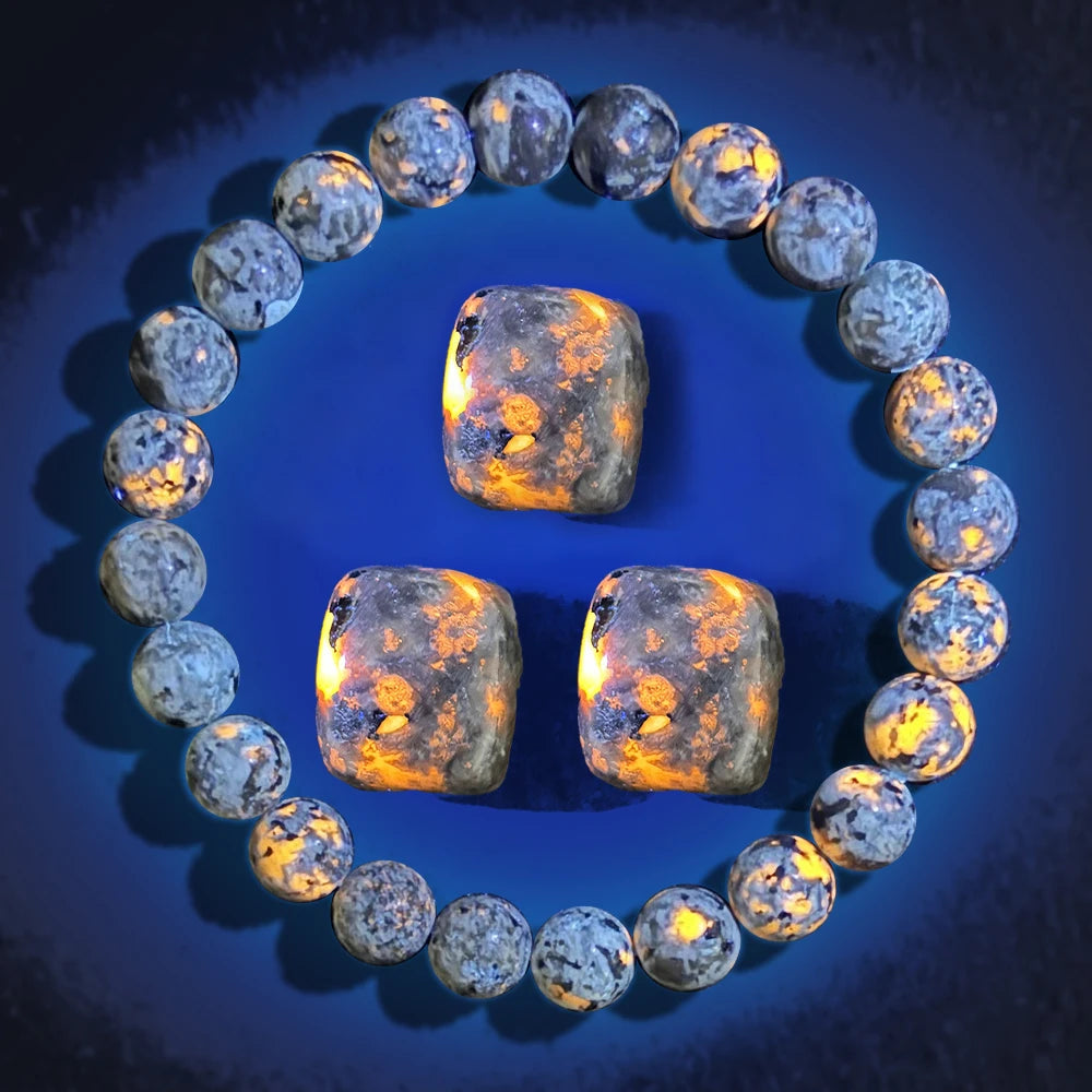 Handmade Natural Flame Stone Bracelet – Raw Stone UV Luminescent Rock Elastic Jewelry